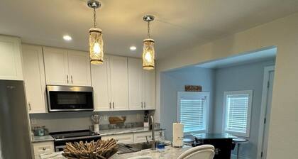 Lime Action-3-bedroom cottage in serene Avon