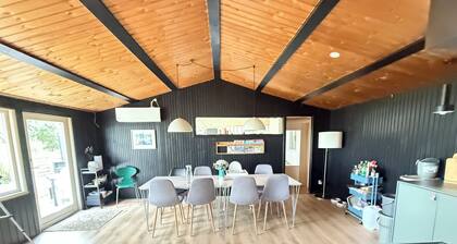 Newly renovated holiday home by the fjord