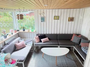 Living area - Newly renovated holiday home by the fjord (Jægerspris)