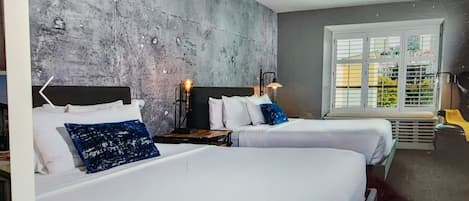 Iron/ironing board, internet, bed sheets