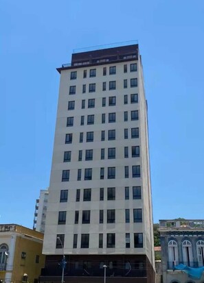 Exterior - Charming and comfortable studio in Lapa | Perfect location | Pool and tranquility (Rio de Janeiro)