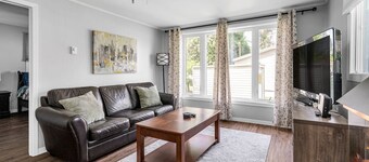 Cottages at Penny's Cove
The Creekside Cabin - Cottage #3