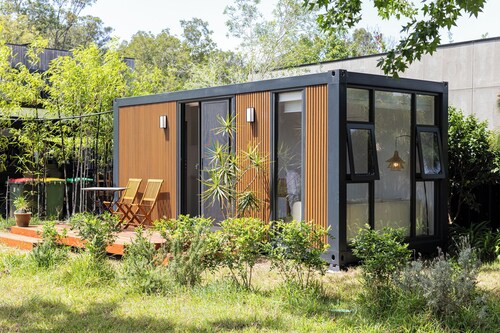 Jungle Farm Cabin - Garden Stay Near Beach