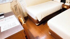 スタンダード ツインルーム | WiFi (無料)