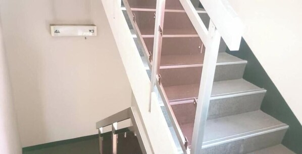 Interior - HotelSumi (nahashi tuzi)