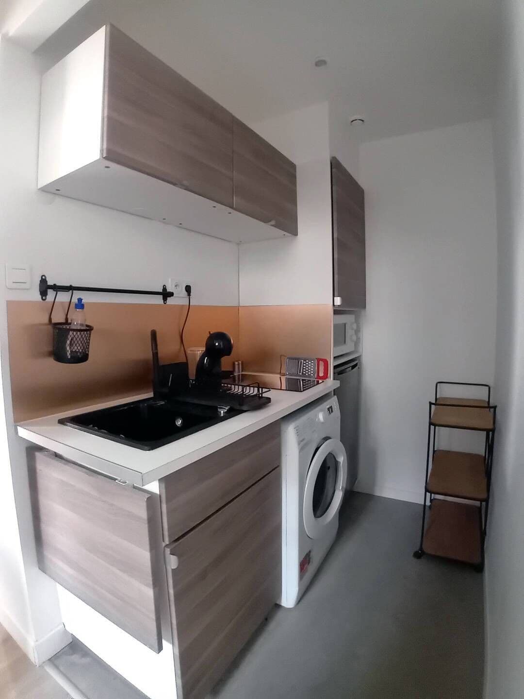 Fridge, microwave, toaster, cookware/dishes/utensils