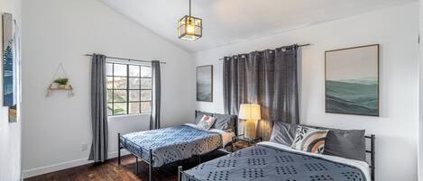 3 Schlafzimmer, Bügeleisen/Bügelbrett, WLAN, Bettwäsche