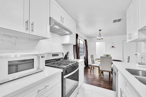 Microwave, oven, stovetop, dishwasher