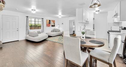 Heart of DT Alhambra Walk to Starbucks Restaurants Near DTLA D