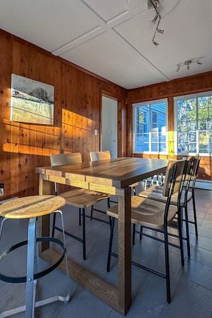 Dining - Cozy Private Home | Near DC & Military Bases (Indian Head)