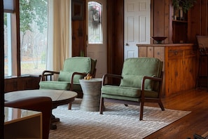 Interior - Cozy Private Home | Near DC & Military Bases (Indian Head)