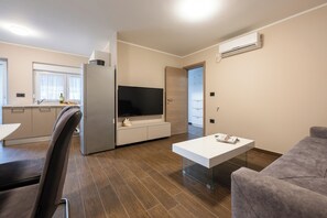 TV - Apartment 2416/192071 (Istria - Vodnjan), 5500m from the beach (Vodnjan)