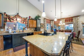 Fridge, microwave, oven, stovetop - New! Whitefish Ski-In/Ski-Out Escape with Hot Tub & Deck! (Whitefish)