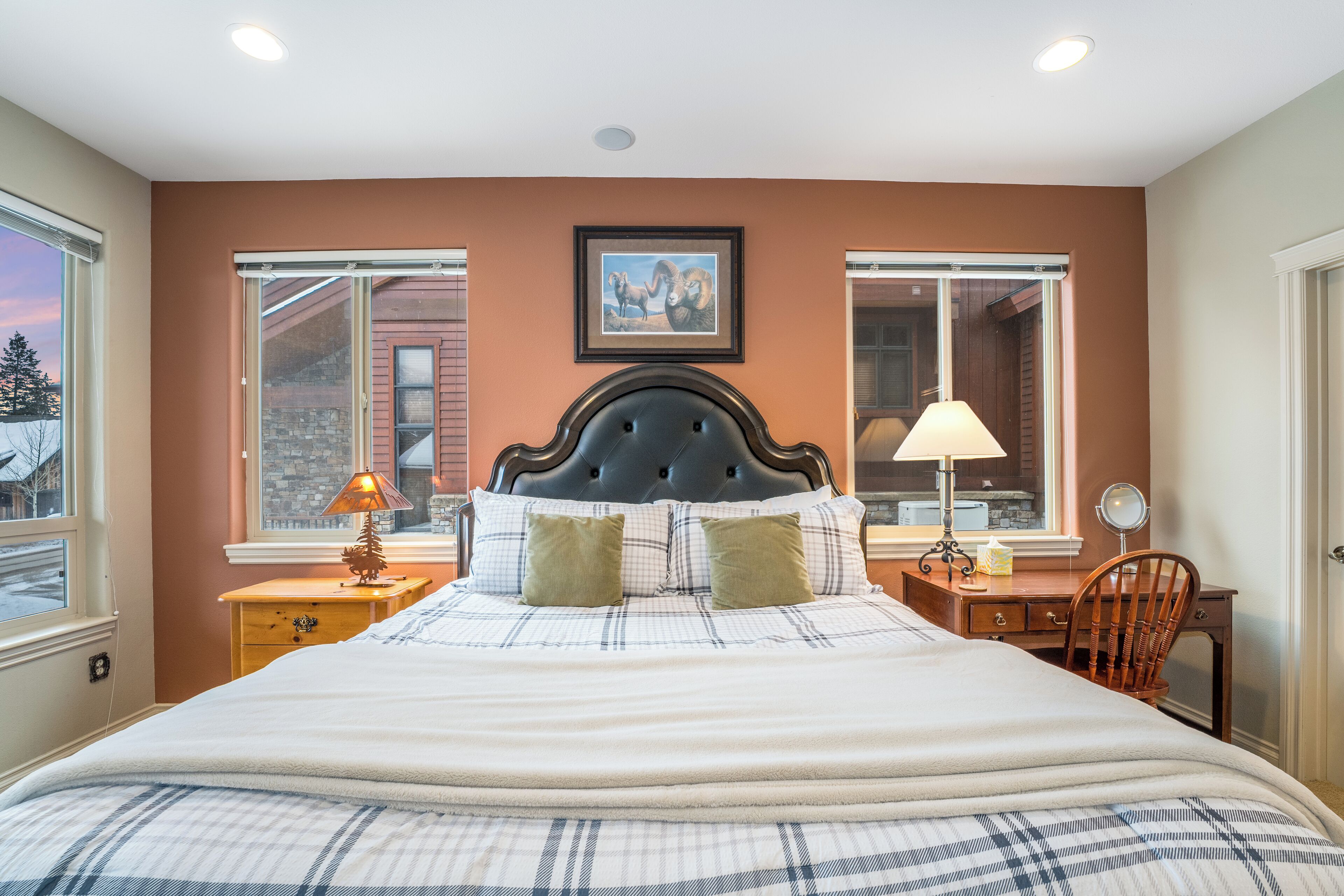 3 slaapkamers, een bureau, gratis wifi, beddengoed