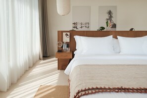 5 bedrooms, desk, WiFi, bed sheets - Manu Gede - 4BR+Bunk Room, Gym, Sauna, Ice bath (Bali)