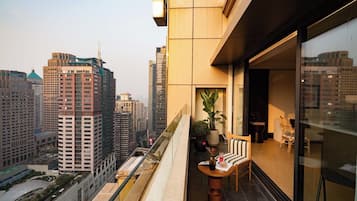 Habitación de lujo doble, vistas a la ciudad | Terraza o patio