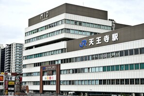 Exterior - Convenient location to Tennoji Station, direct flight to Kansai Airport, Japanese style modern 3 rooms, convenient for shopping (Abenosuji,Abeno-ku, Osaka City)