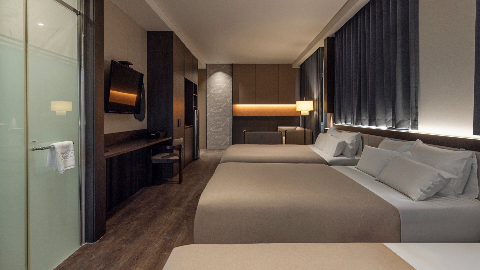 Pent Suite Family | 高級寢具、房內夾萬、書桌、免費 Wi-Fi