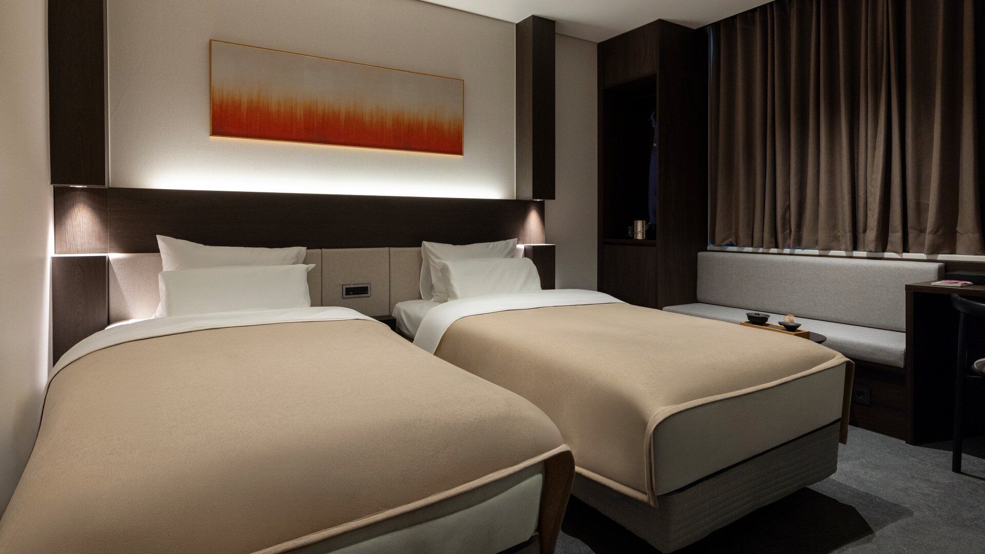 Superior Twin | Premium bedding, free WiFi, bed sheets