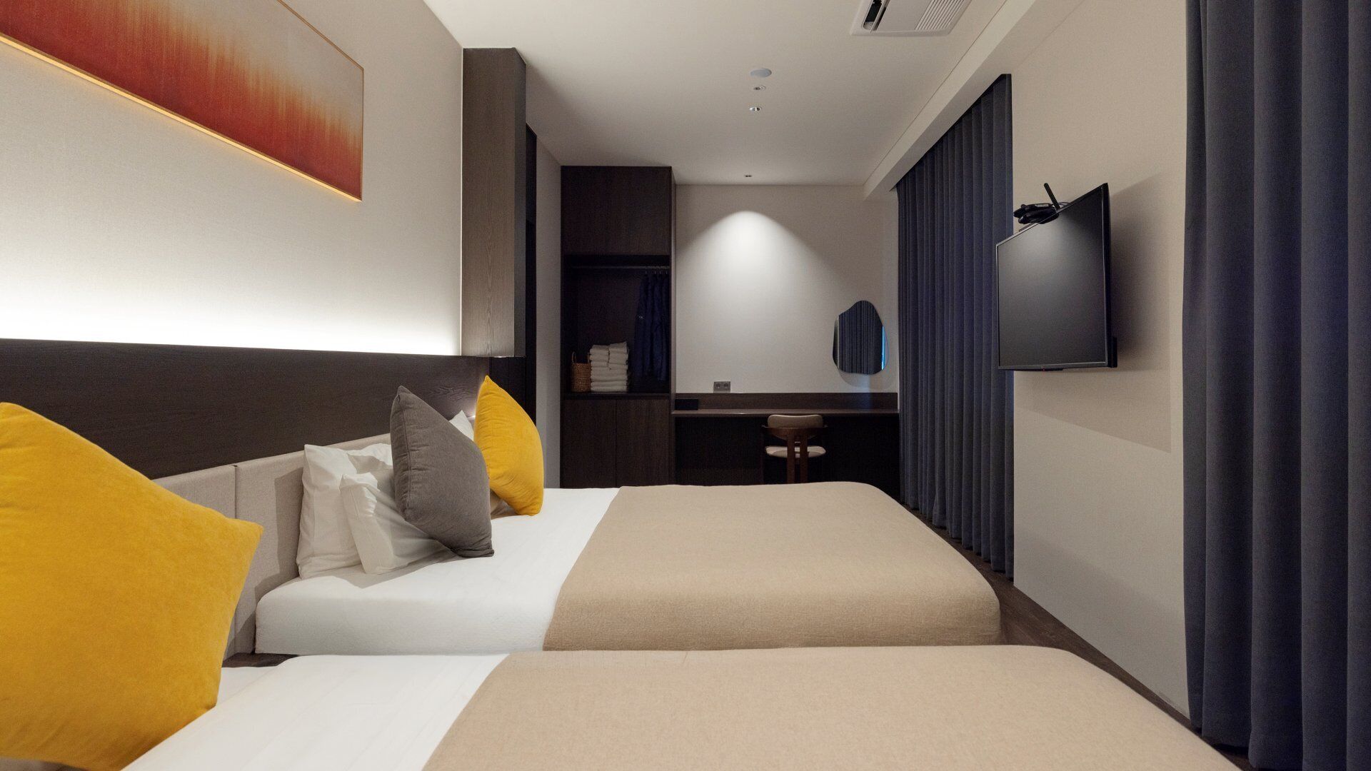 Pent Suite | 高級寢具、房內夾萬、書桌、免費 Wi-Fi