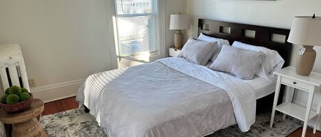 2 bedrooms, iron/ironing board, WiFi, bed sheets