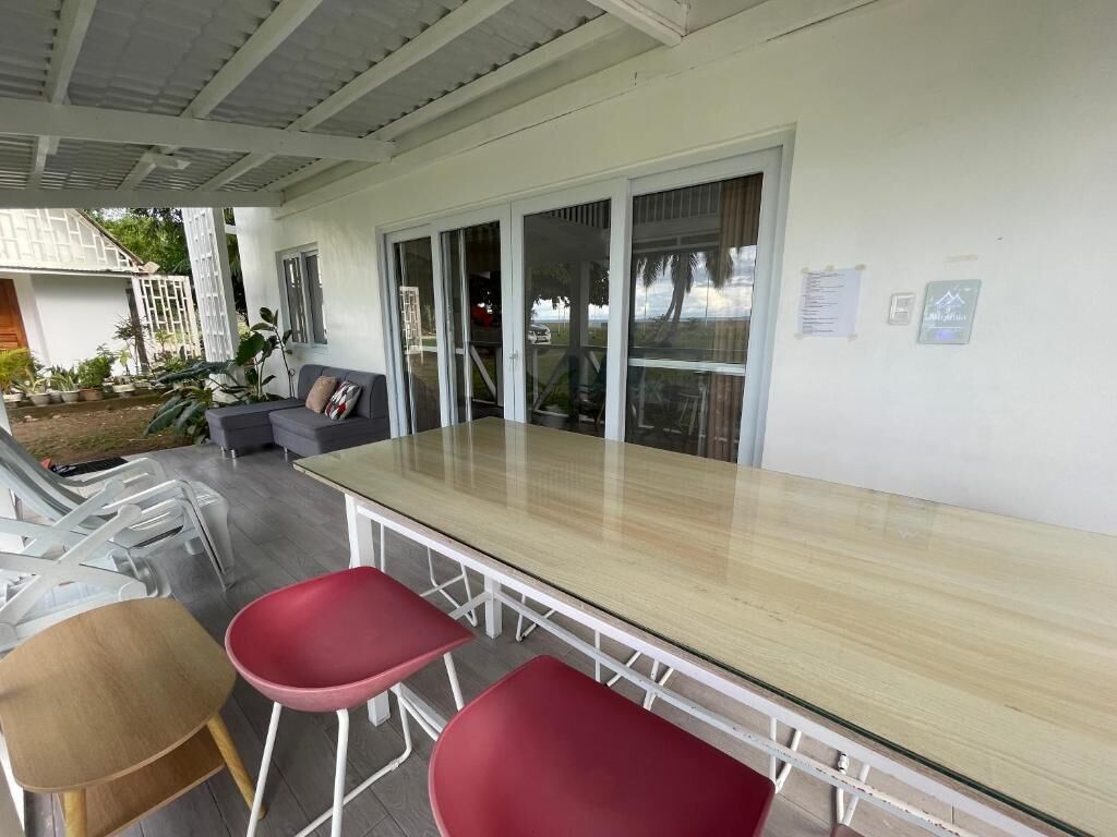 วิลล่าสำหรับครอบครัว, ระเบียง, เห็นวิวทะเลบางส่วน | รับประทานอาหารกลางแจ้ง