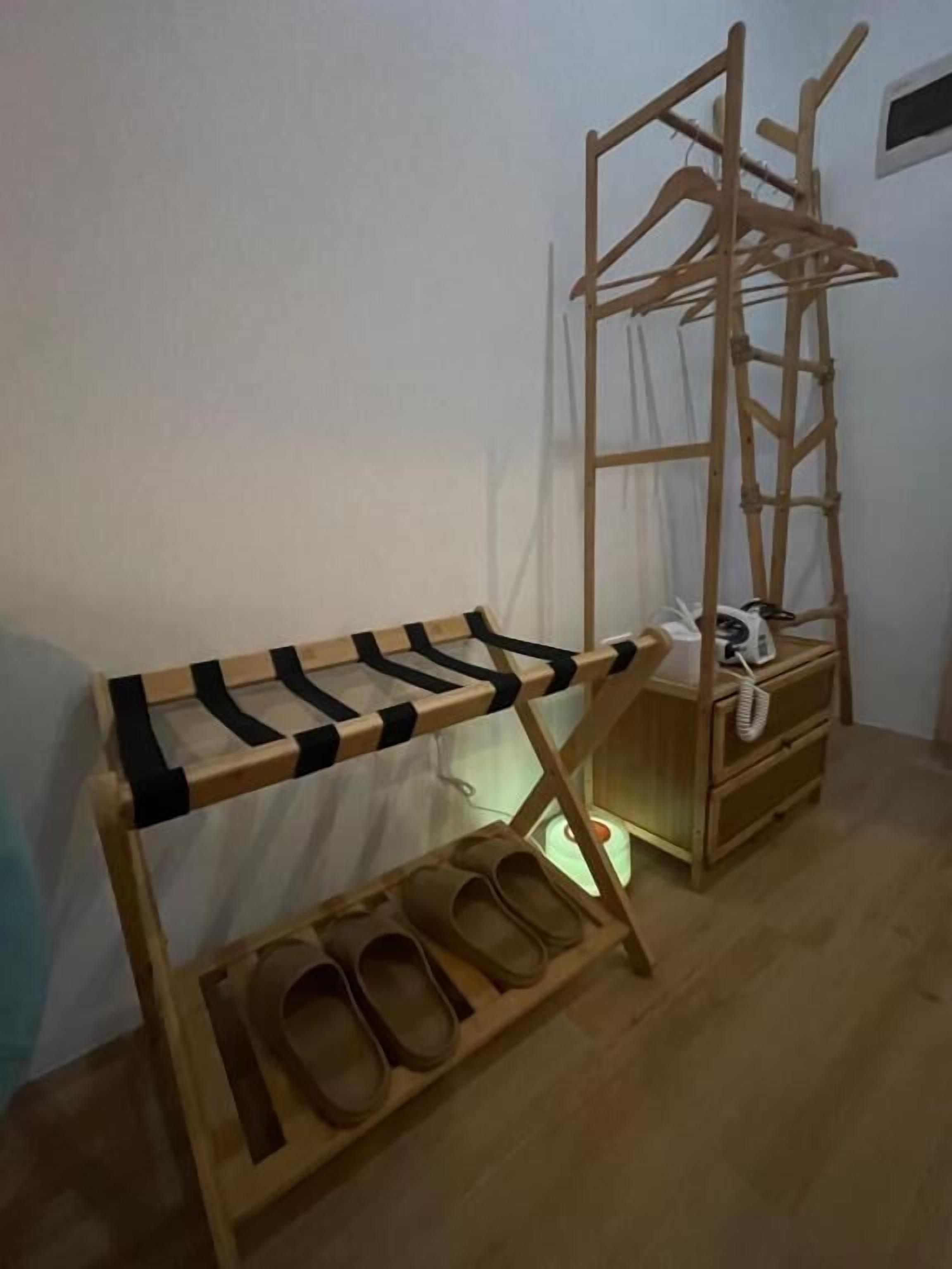 Deluxe Double Room, Courtyard View | Interior