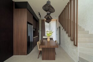 32-inch Smart TV with digital channels - Villa Fresko 5 by Alfred in Bali (Munggu)