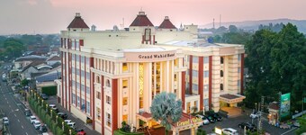 Grand Wahid Hotel