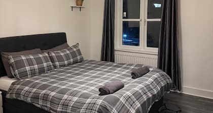 Wonderful 1-bed apt East London central