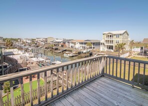 Terrace/patio - Bel Chateau - Beach access, Wifi, comfy beds, and much more! (Holden Beach)