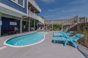 Pool - Carolina Memories - Stunning oceanfront home with private pool and more! (Holden Beach)