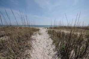Beach - Carolina Memories - Stunning oceanfront home with private pool and more! (Holden Beach)