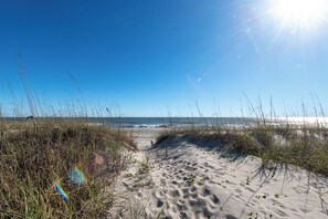 Beach - Friendly Shores | Beautiful Views, Spacious Decks & Private Pool (Holden Beach)