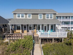 Exterior - Oceanfront duplex in Holden Beach, 4 bedrooms, stunning views, sleeps 10. (Holden Beach)