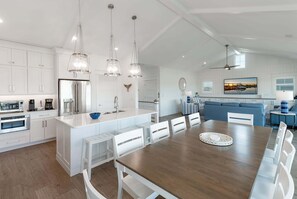 Interior - Hobbs Realty - Tidewater: Private Pool, Elevator, $250 Beach Gear Credits! (Holden Beach)