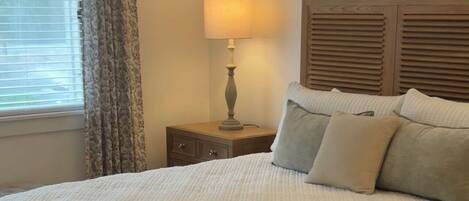 Skrivebord og wi-fi (inkludert)