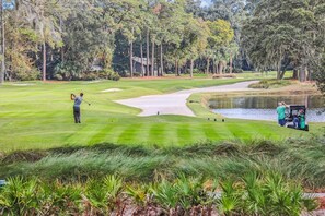 Golf - 2366 Racquet Club @ Sea Pines | Direct Golf View | Pool & Lagoon | Golf | Tennis (Hilton Head Island)