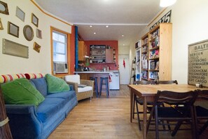 Interior - Cozy 1-bedroom apartment in the center of New York - with sofa bed can sleep 4 (New York)