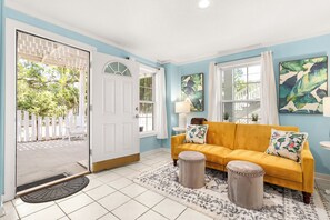 TV, table football, ping pong - North End Retreat: Private Pool & Separate levels (Tybee Island)