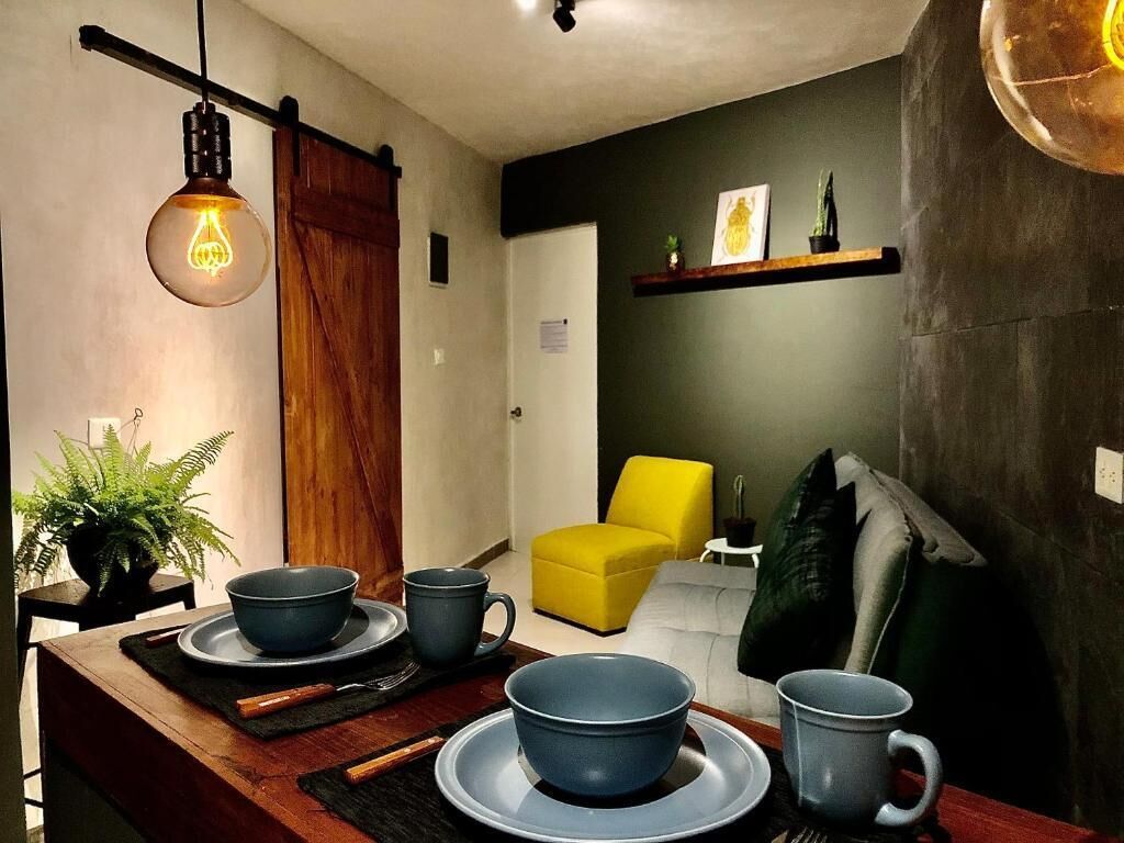 Suite ejecutiva, balcón, vista al jardín | Interior