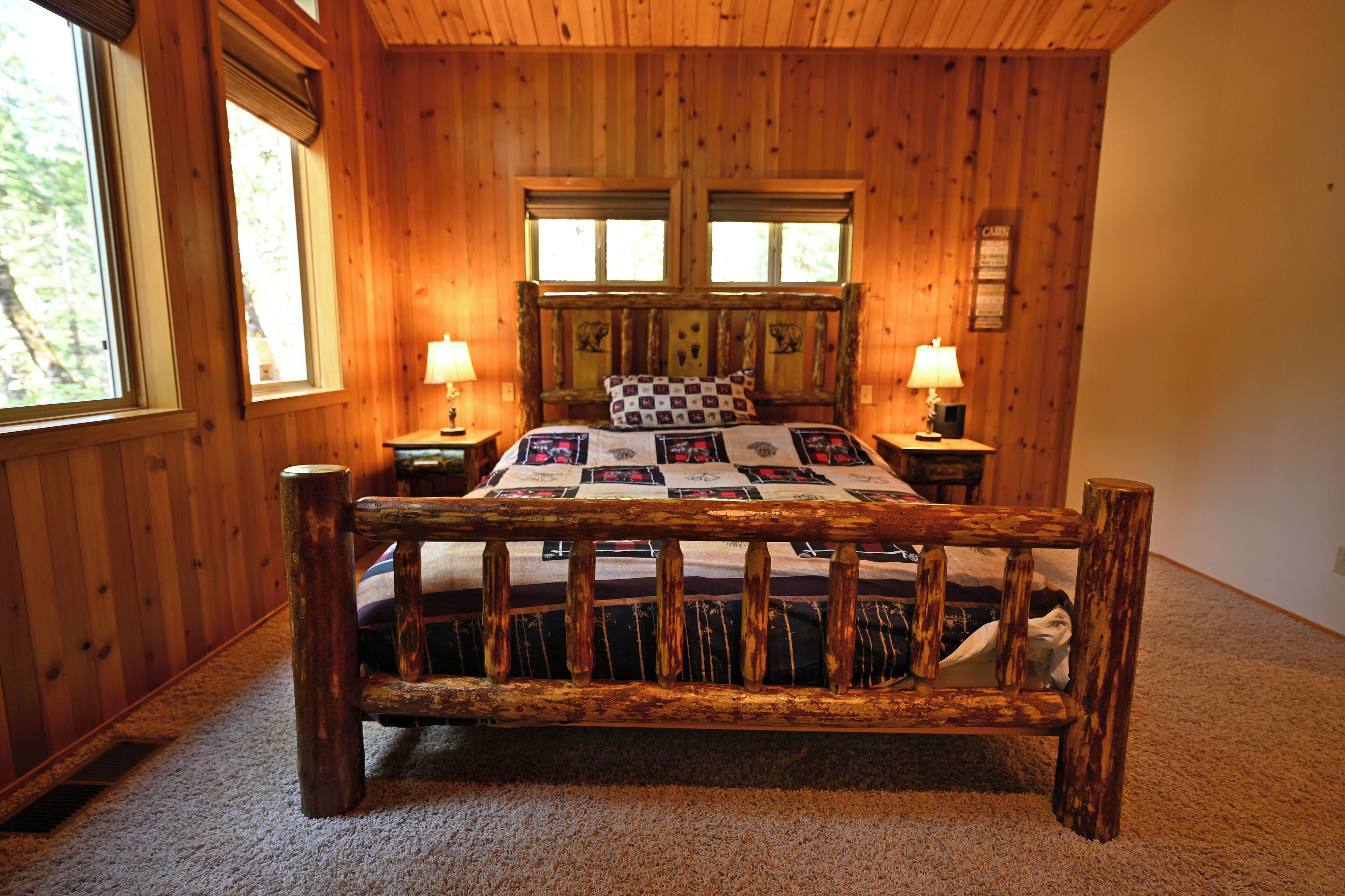3 bedrooms, bed sheets