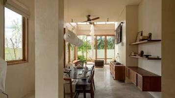 Family Villa | Dining