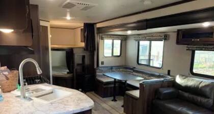 Cozy 1-bedroom recreational vehicle in charming Smithfield with AC