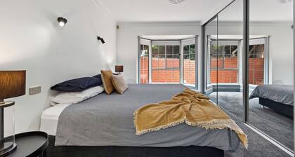 The Laneway - 3 Bed, WiFi, Close to all