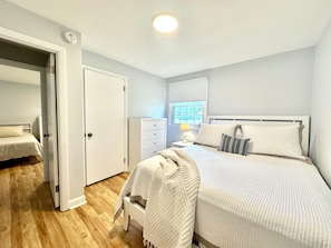 3 bedrooms, iron/ironing board, free WiFi, bed sheets - Quiet 3-Bedroom Ranch Near Newport, Vineyards, & Beaches! (Middletown)