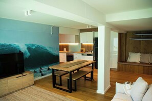 Living area - Spacious Bilinga Beach Stay | Sleeps 6 + Sauna (Bilinga)