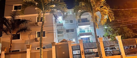 Apartamento, 4 quartos, acessível, para fumantes | Fachada