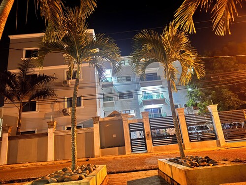 Enjoy Huge 4 Bedrooms, and 3 Bathrooms, 8 new Apartments