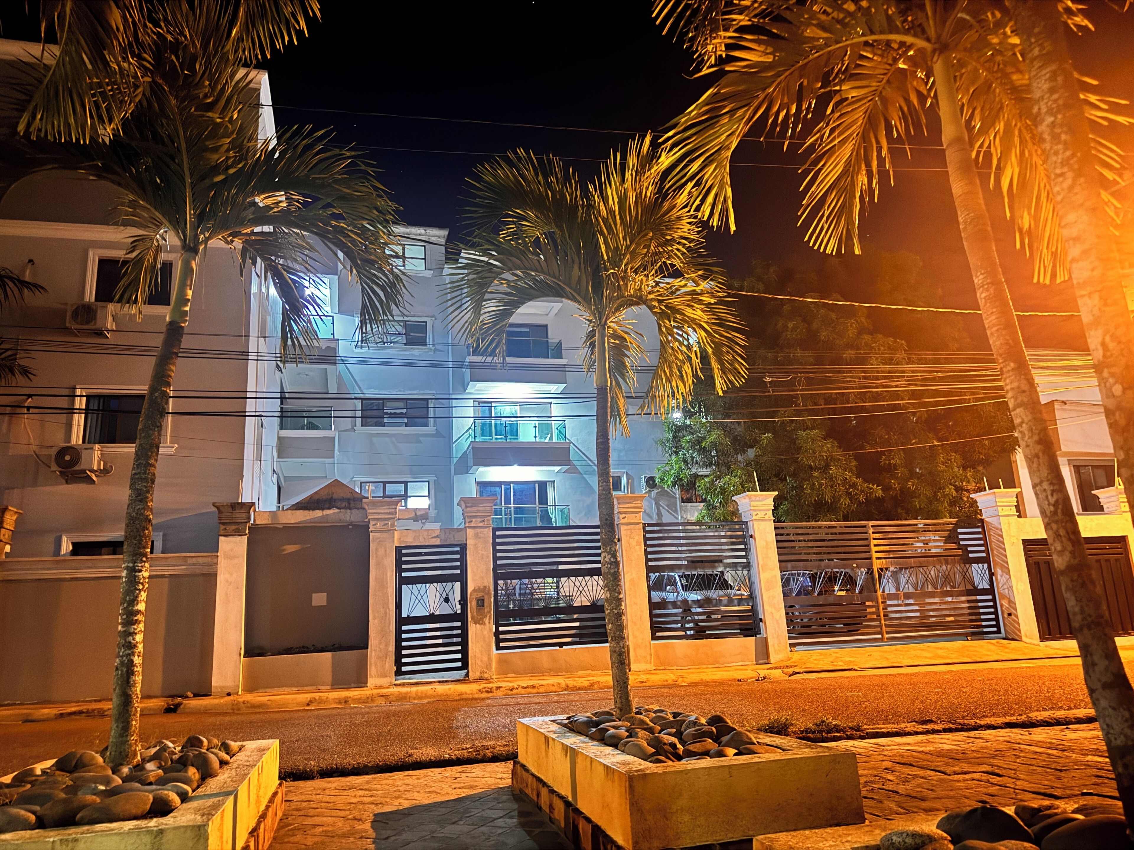 Apartment, 4 Bedrooms, Accessible, Smoking | Property grounds